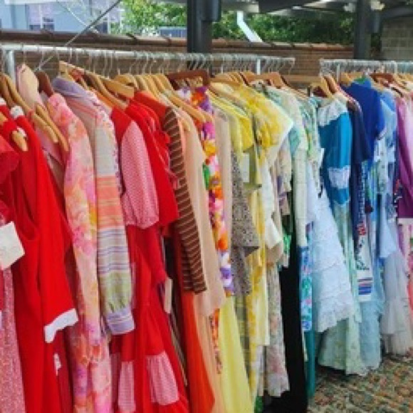 5-10 item clothing mystery bundle!:) - Picture 5 of 9